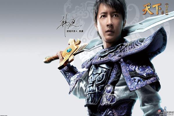 方舟生存进化：棘背龙对比霸王龙全面解析